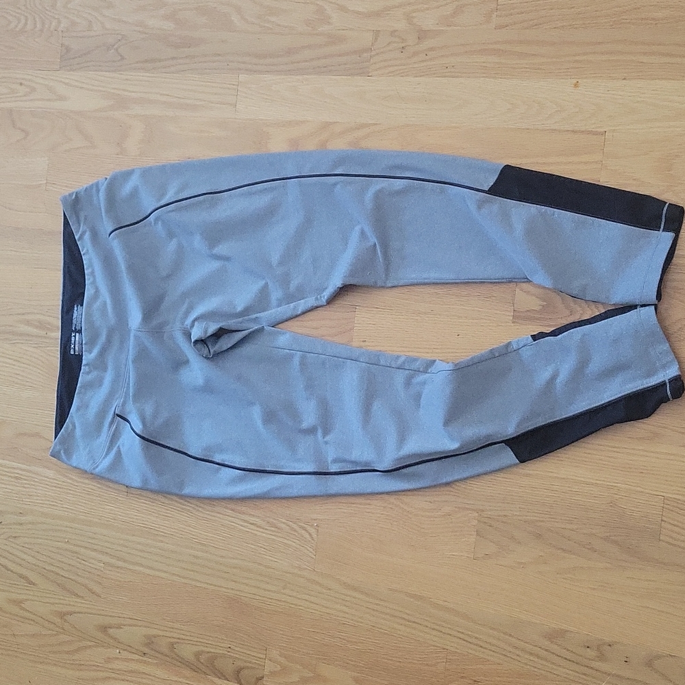 2(X)IST joggers